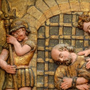 São Pedro na prisão. Pormenor de retábulo em talha dourada policromada. Século XVII.